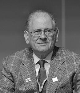 Robert E. Kahn